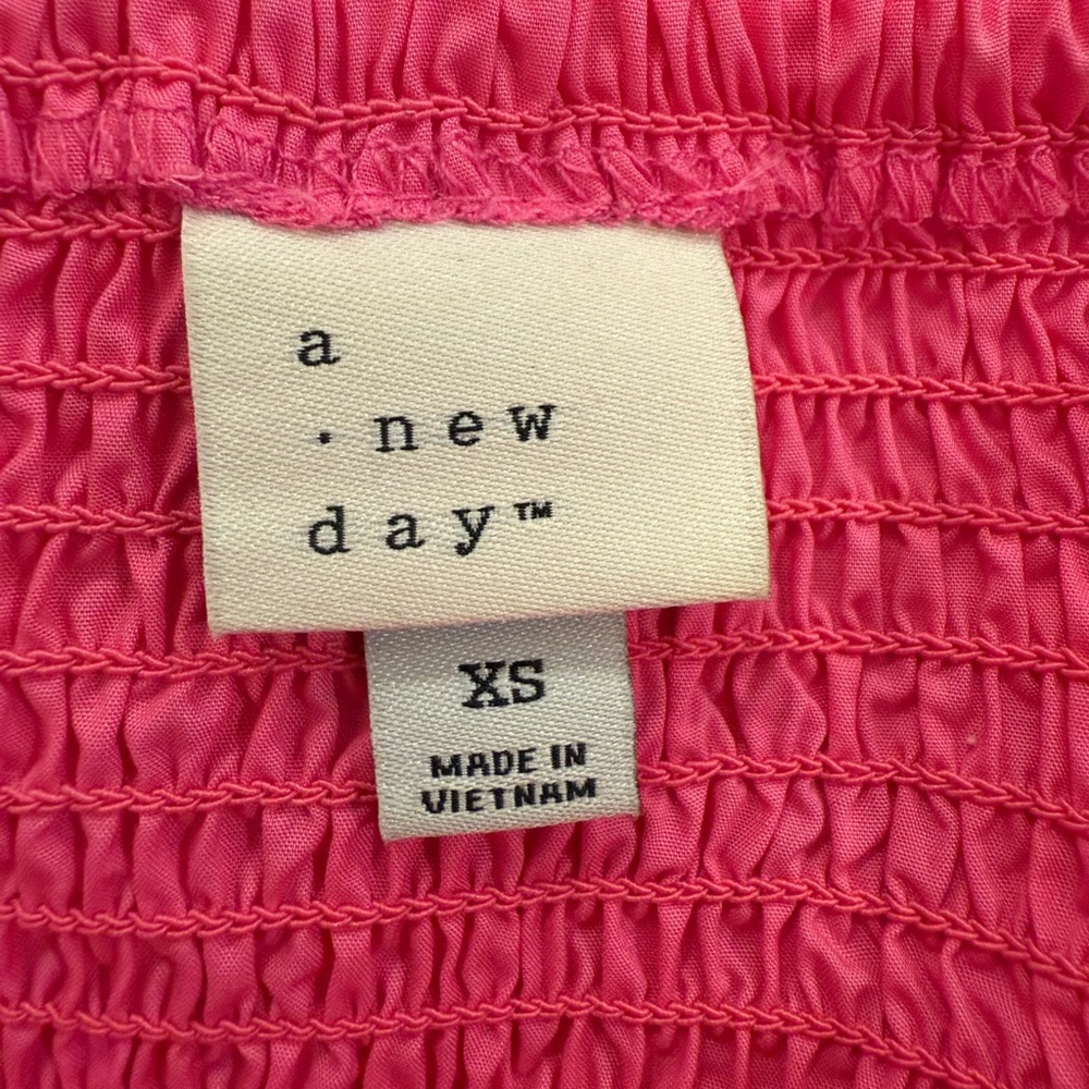 A‎ NEW DAY from TARGET Puff Sleeve Smocked Back Tiered Dress in Pink size XS - Picture 5 of 9